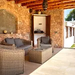 Casa Es Pins