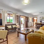 Casa Es Pins